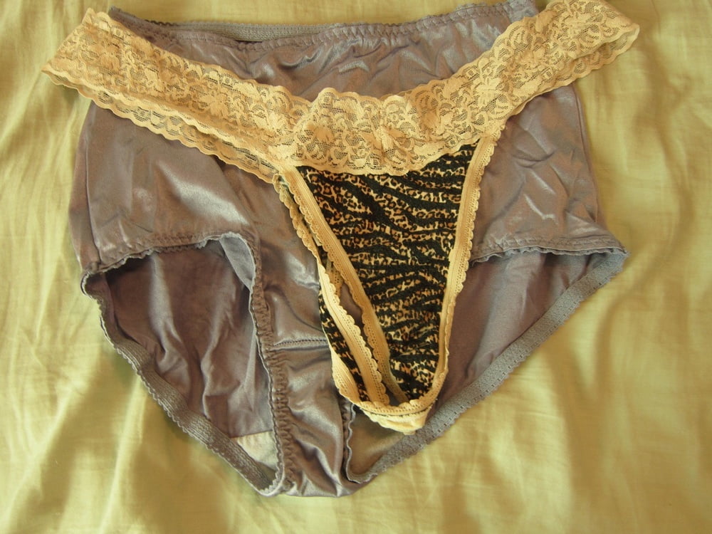 Wife and MILs Panties photo #325017583