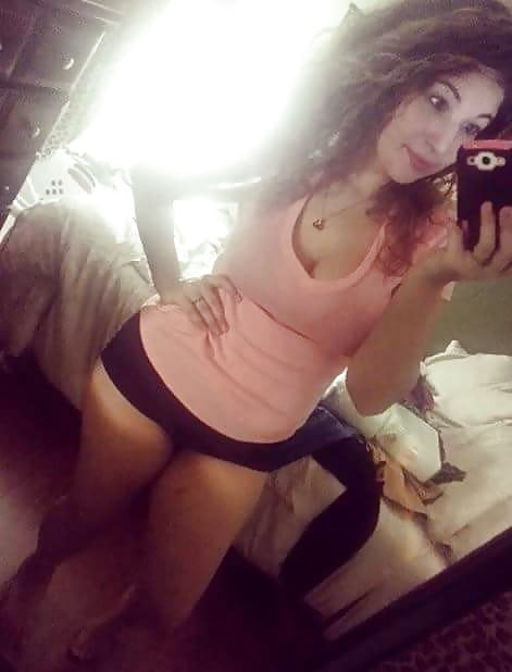 Sex Gallery Teen latina rbb thick big booty young facebook Instagram
