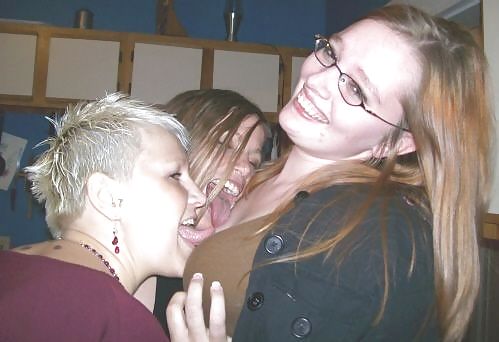 Sex Gallery glasses are sexy