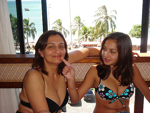 Sex Gallery Mother or Daughter Make your choice please 3