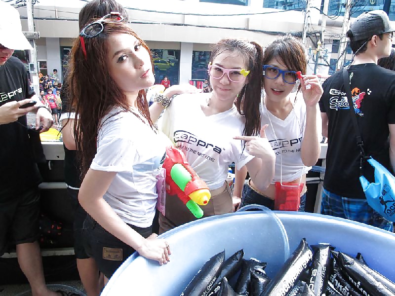 Sex Gallery Amateur Self Shot Songkran Festival Thailand Funny Day