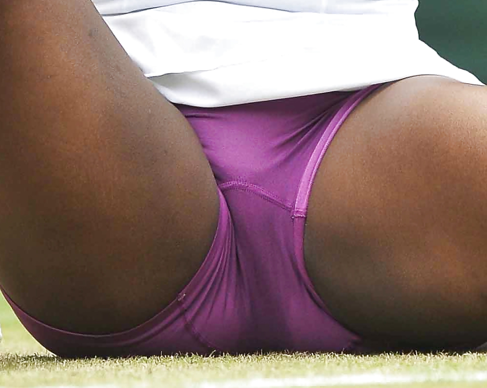 tits nice deeb Serena has