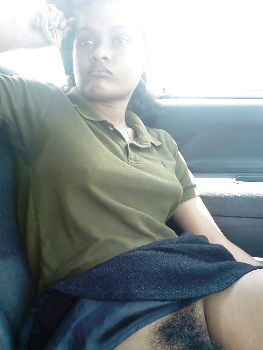 Sri Lankan Office Girl Public Nude 8 Pics