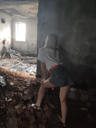 chernobil extreme sex in old abandoned bilding         