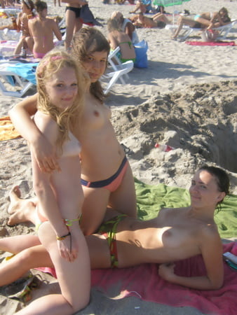 Topless Video Nude Breasts Beach Pictures