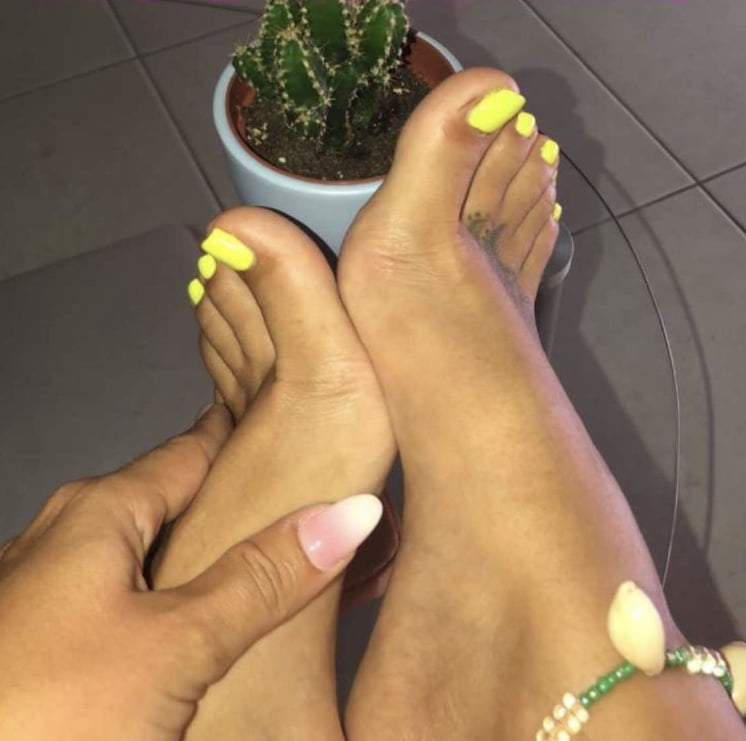 Feet Snapchat.