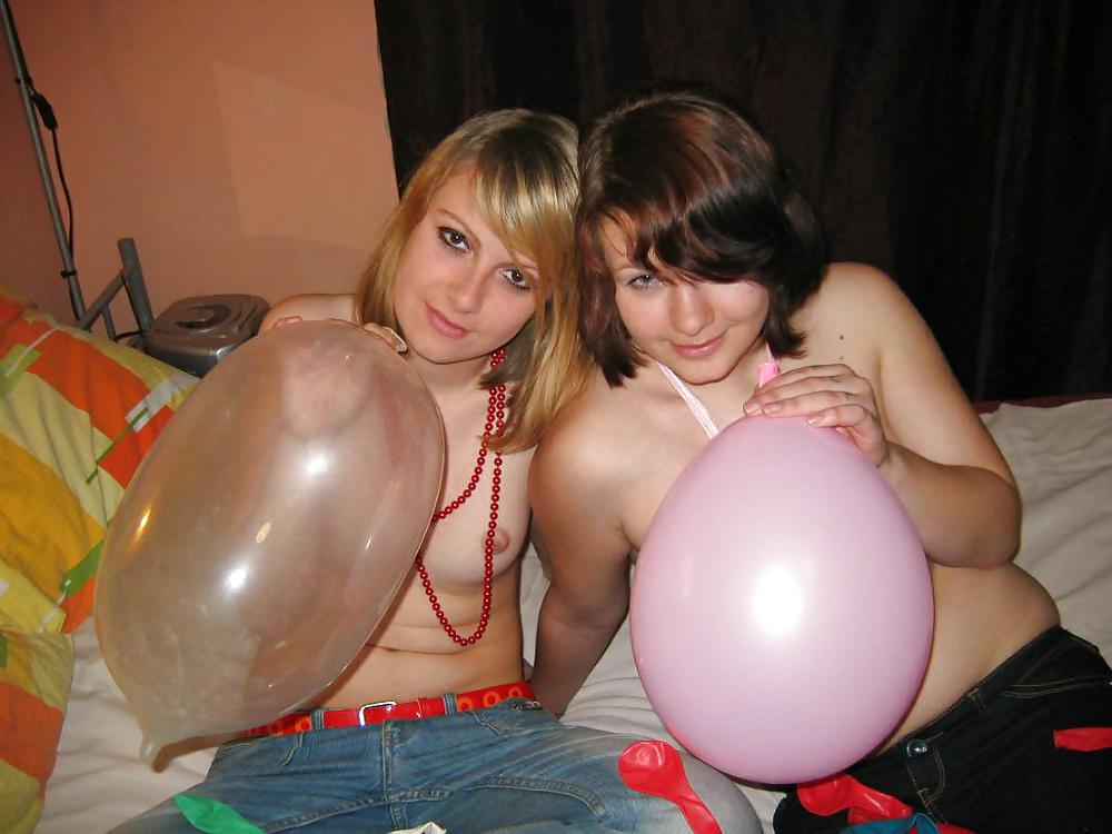 Sex Gallery Balloon girls