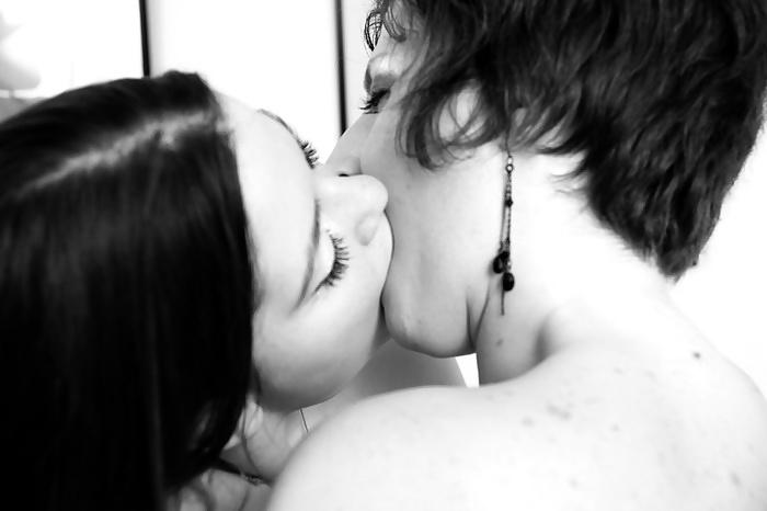 Sex Gallery Manuela Lopez & Evelyn