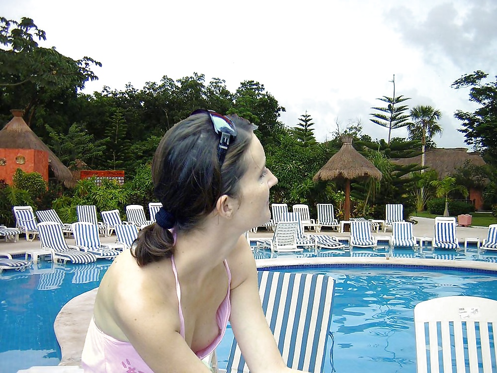 Sex Gallery Downblouse