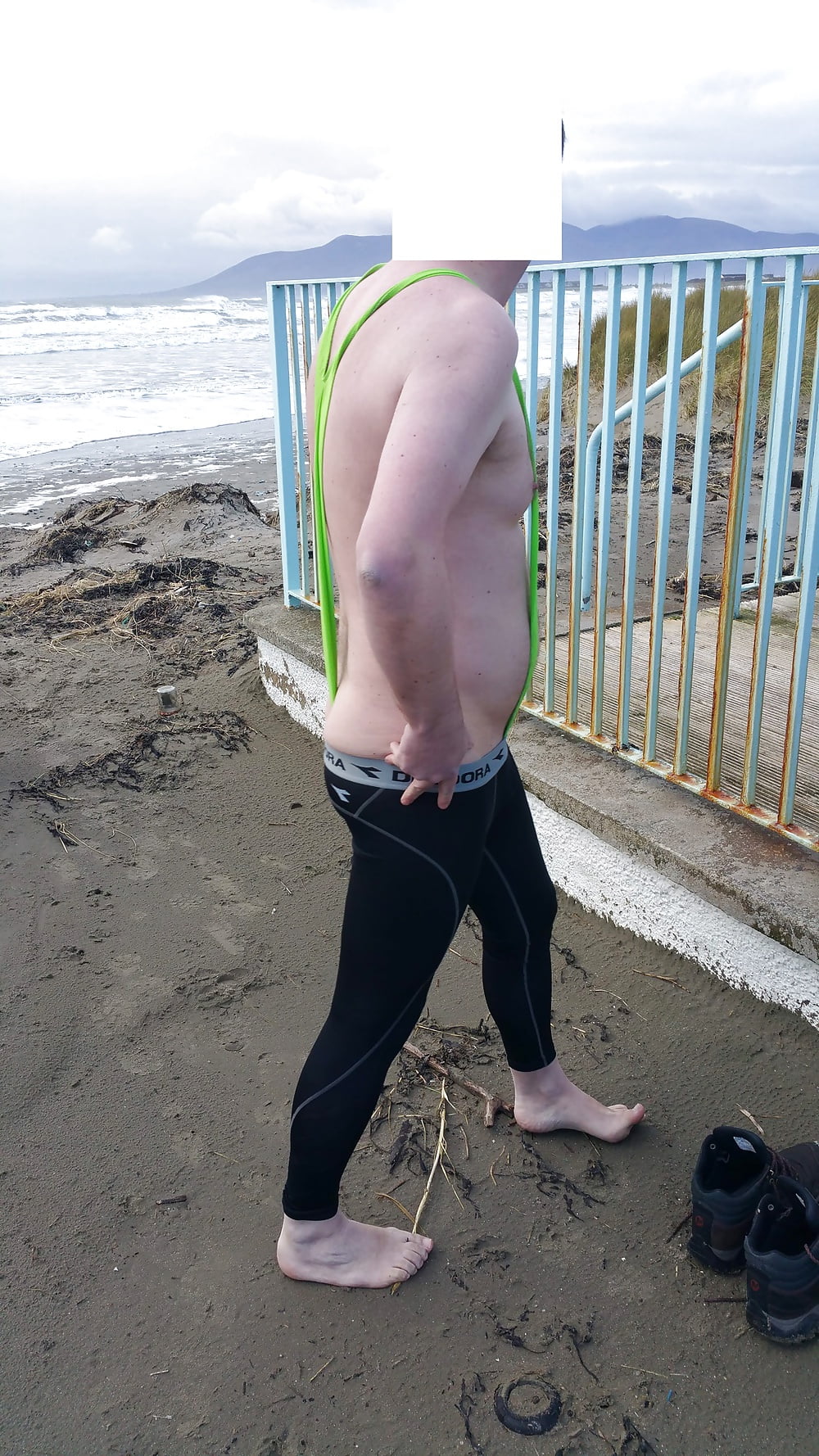 Sex Gallery Winter Beach Shoot