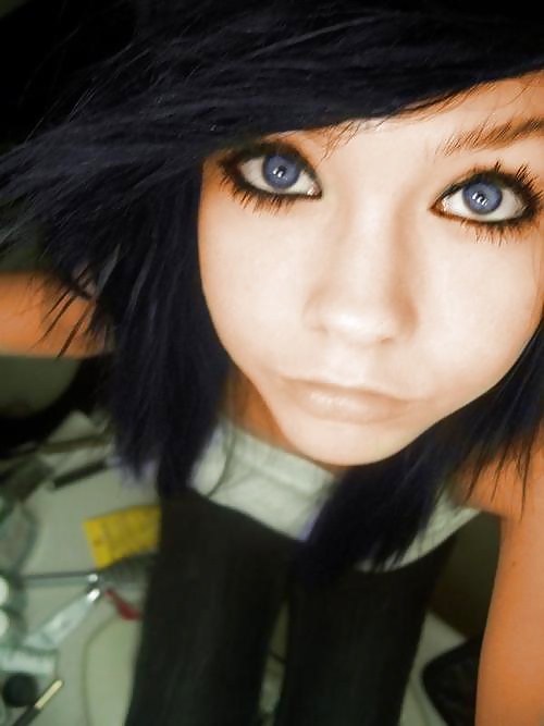 Sex Gallery EMO Queen Bailey (NonNude)