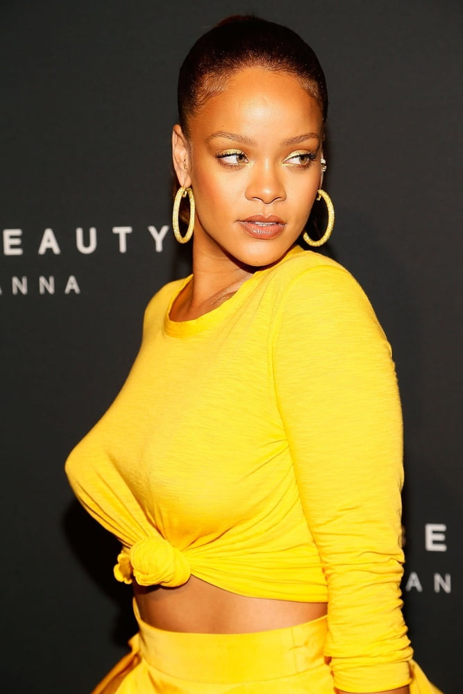 Celebrities: Rihanna - 81 Photos 