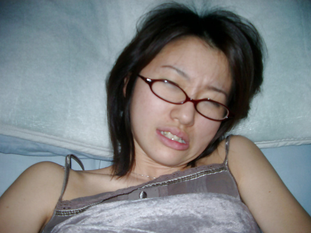 Sex Gallery Amateur with Glasses 1