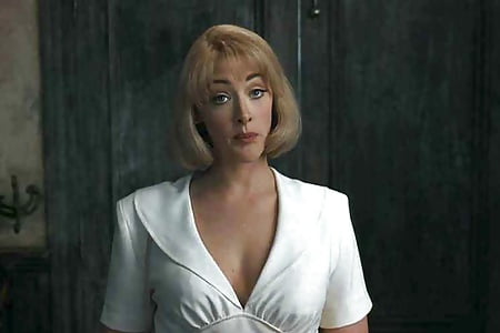Joan cusack boobs
