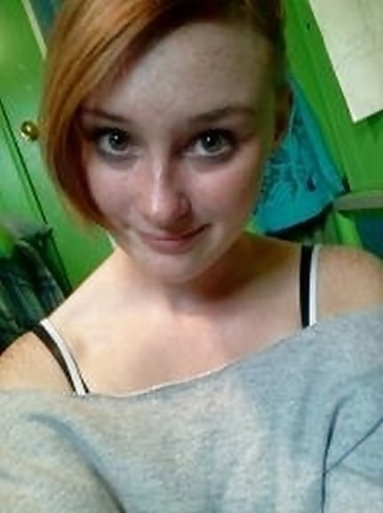 Sex Gallery Cute Horny Teen Selfie