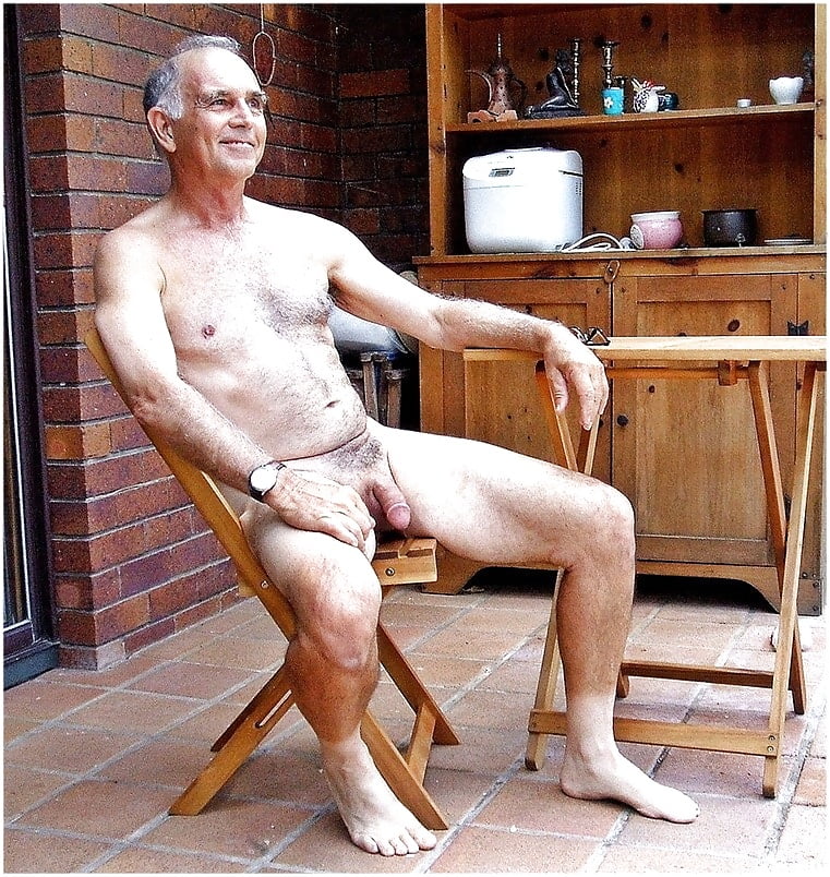 Pix of old naked man.