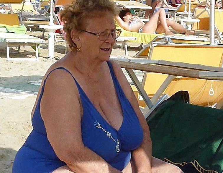 Sex Gallery Grannies on beach