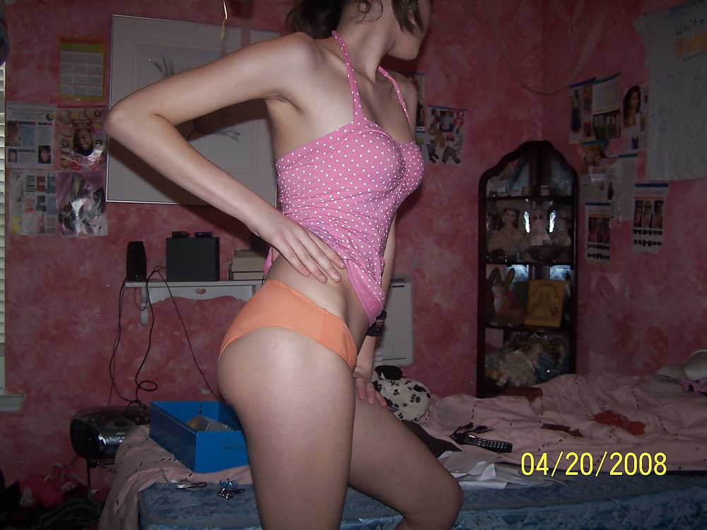 Sex Gallery EXPOSED teen whore who wants more