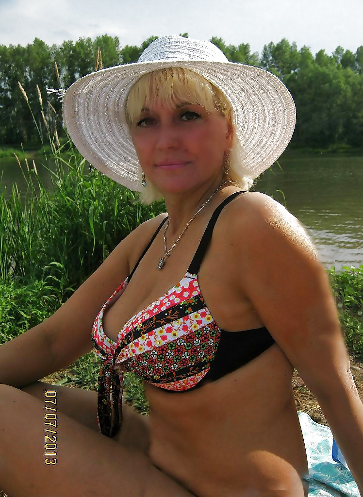 Sex Gallery Sexy MATURES and MILFs 46