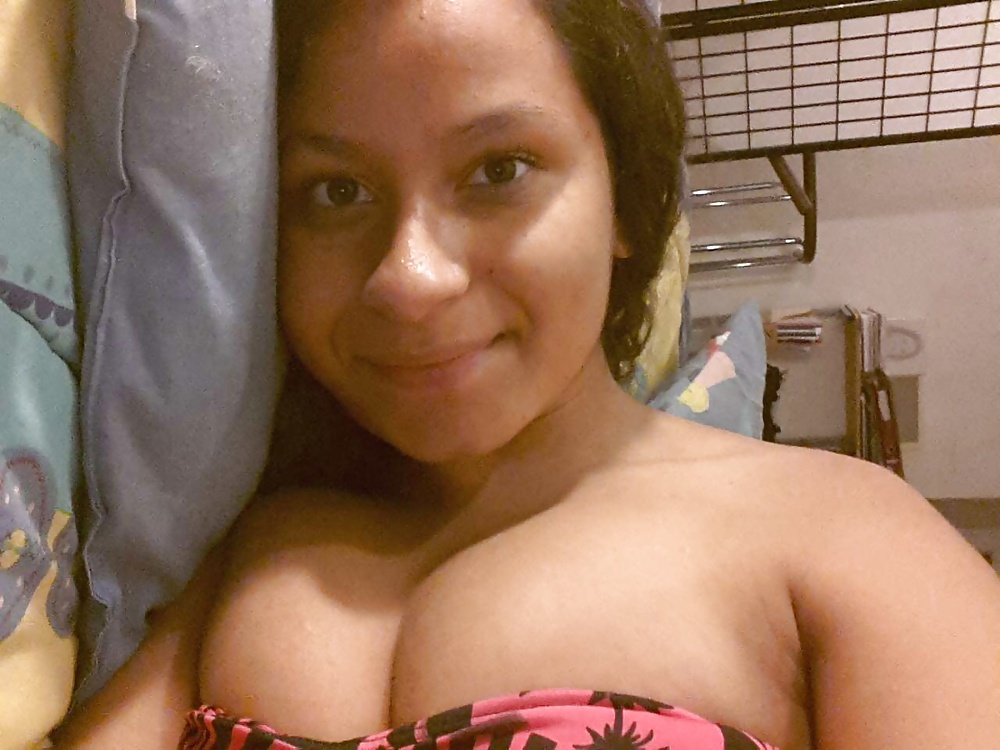 Sex Gallery Slutty Facebook friends 3