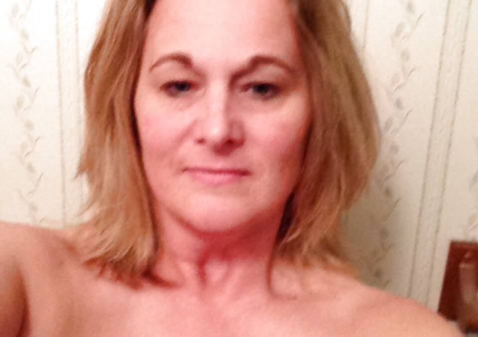 Sex Gallery Karen 51yr MILF