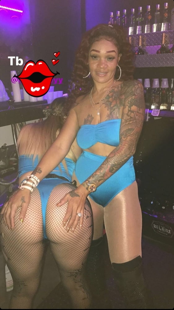 Cecile iglesias latina slut with a big round ass - 30 Photos 