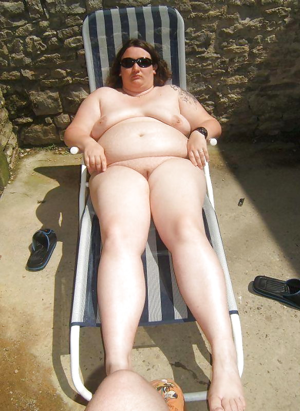 Sex Gallery Sunbathing 3.
