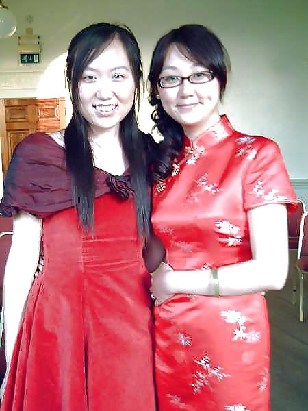 Sex Gallery 2 or more Asian girls in Satin Cheongsam