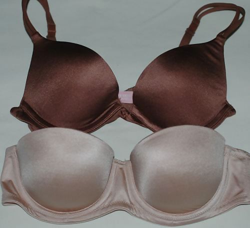 Sex Gallery Teen bra only A cups