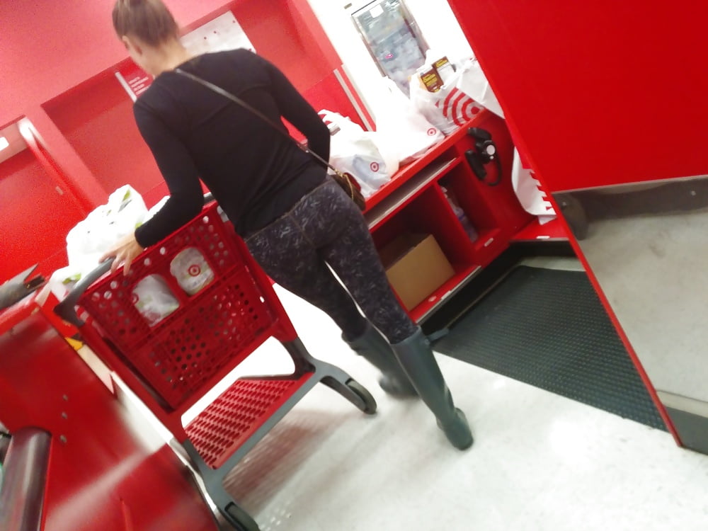 Sex Gallery Booty Voyeur