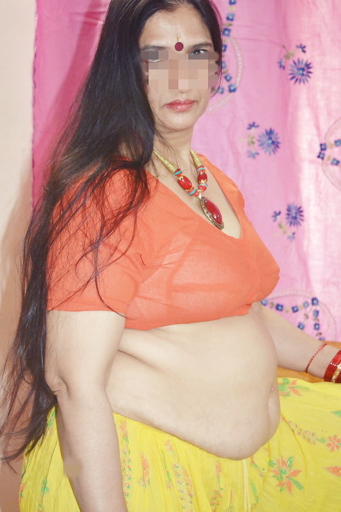 Indian Mature Aunty Sexy Boobs Naked Figure Looking Hot 139 Pics