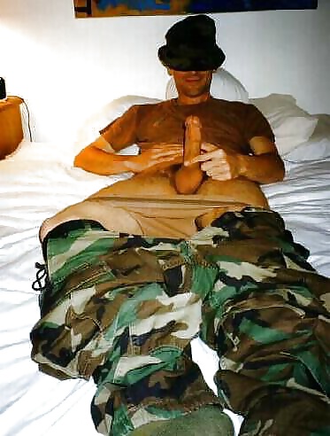 Sex Gallery boys, soldiers and some other horny Guys