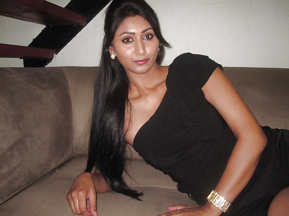 Sex Gallery lusty indian desi slut. degrade her with comments