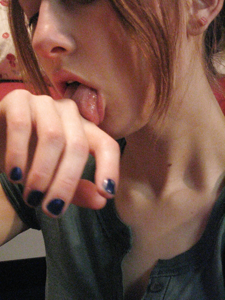 Sex Gallery Meine eigenen Loecher kosten..