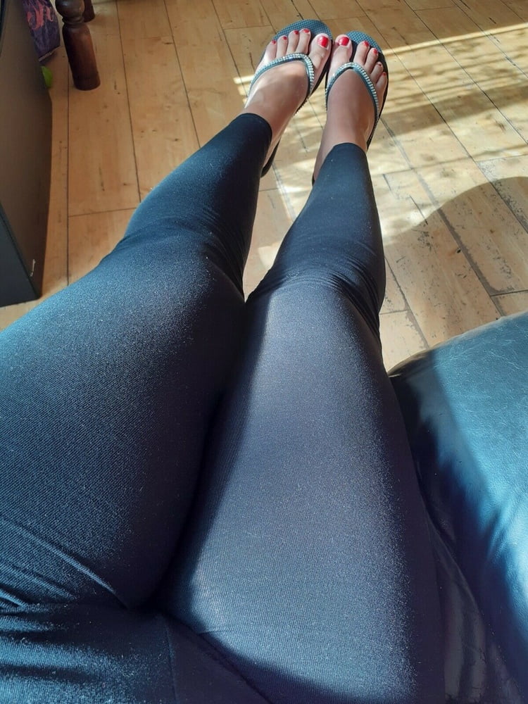 Leggings and tights - 4 Photos 