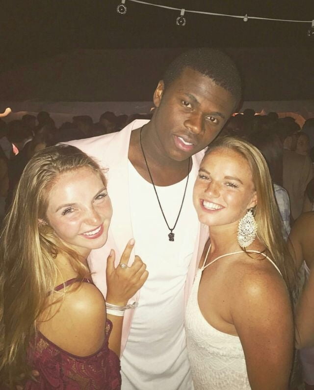 Interracial Riesenschwanz College Sadomaso