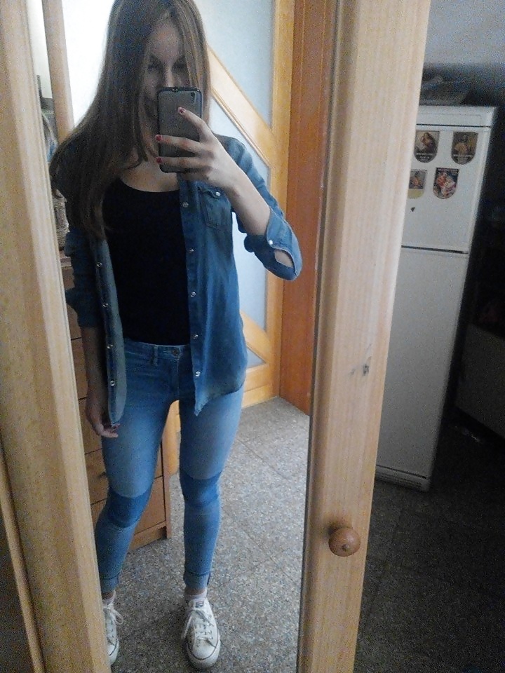 Sex Gallery Cro teen 17