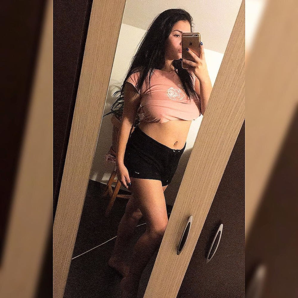 barly legale teen slut pics women in topless tattoo