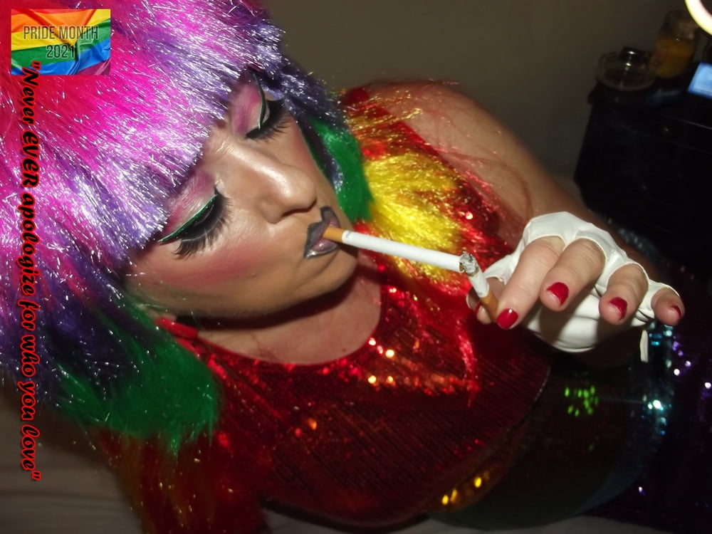 WHORE WITH PRIDE - 46 Pics 
