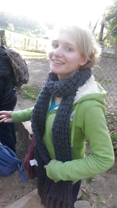 Sex Gallery Morgane, Jeune Belge