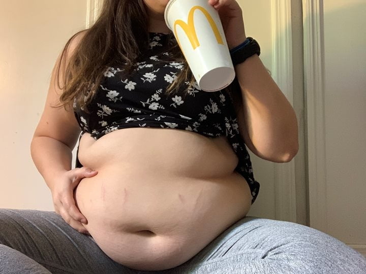 Bbw Love Fat Belly Girls 33 Pics Xhamster