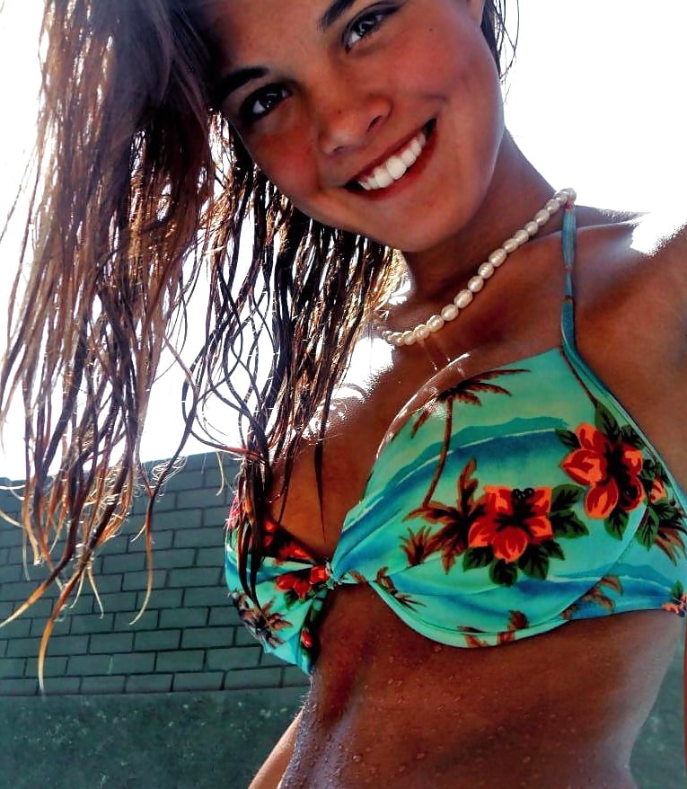 Sex Gallery swimsuit teen girl 4