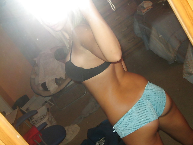 Sex Gallery Pretty Amateur Allie