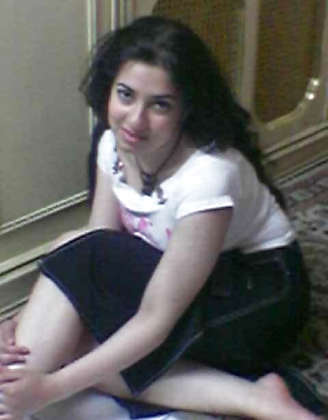 Sex Gallery Arab Ex-Girlfriends 4