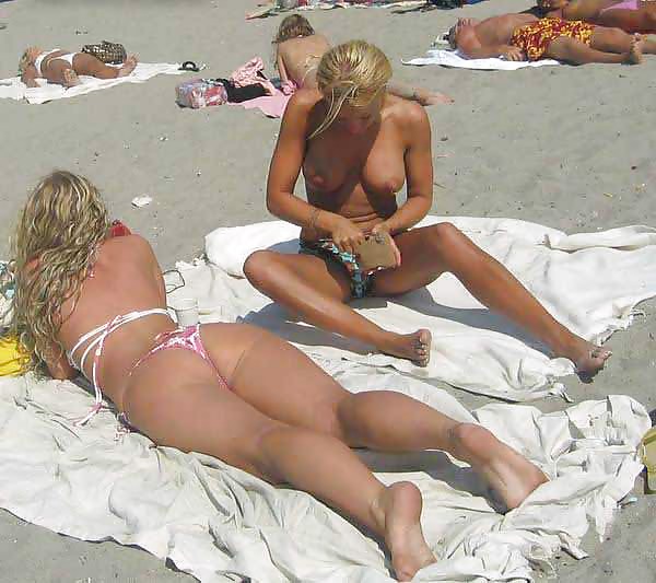 Sex Gallery The beach 165
