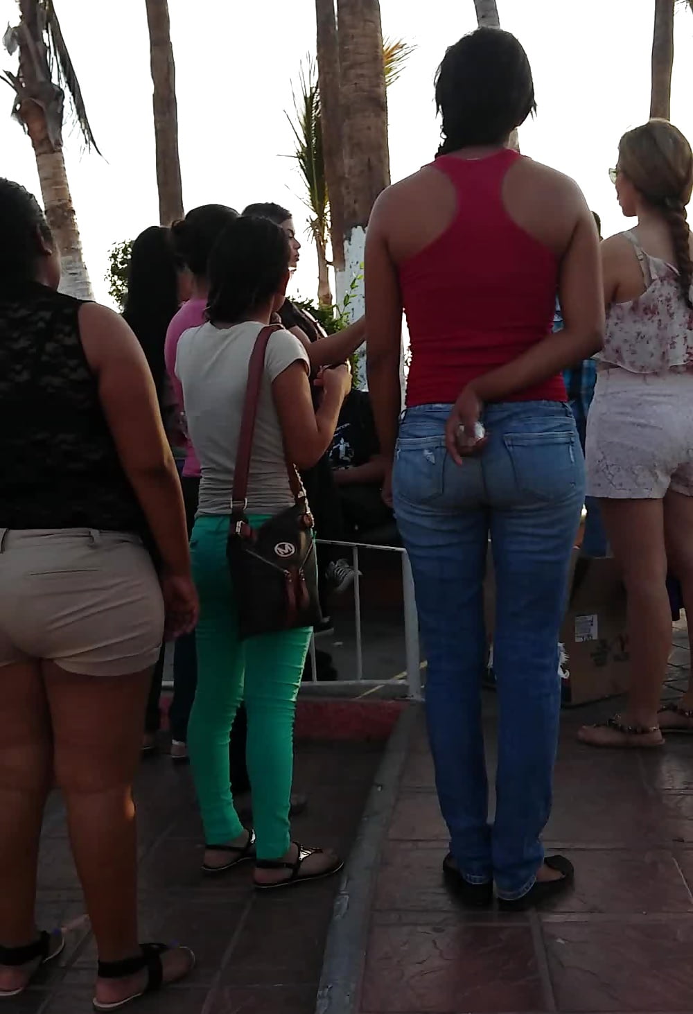 Sex Gallery Voyeur streets of Mexico Candid girls and womans 17