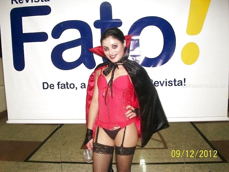 Sex Gallery Baile de Fantasia Vampira Aninha