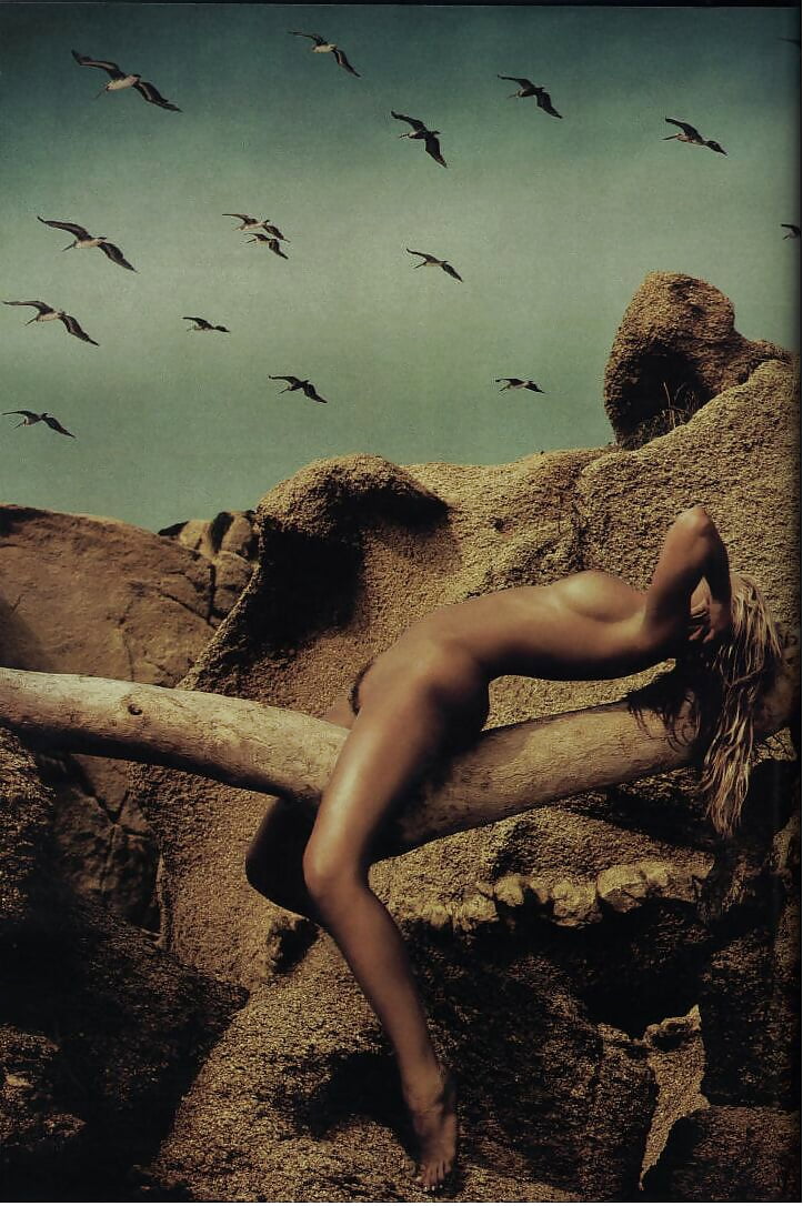 Kristy Swanson Nude Pics 7 Imgs 