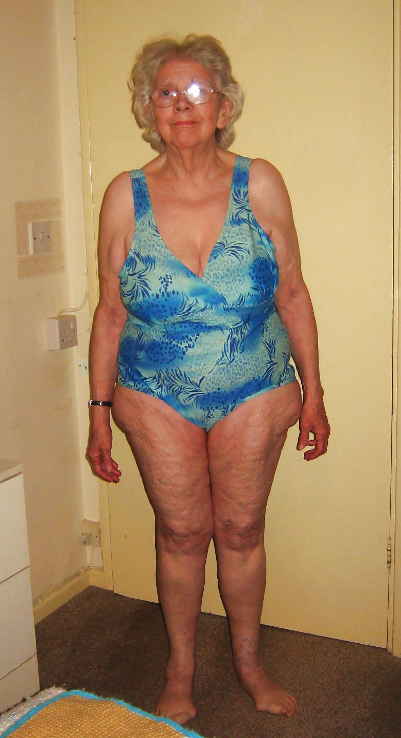 Sex Gallery SHEILA 80 YEAR OLD GRANNY FROM UK