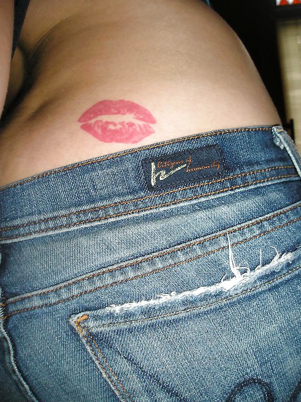 Sex Gallery Ass's kissed & unkissed